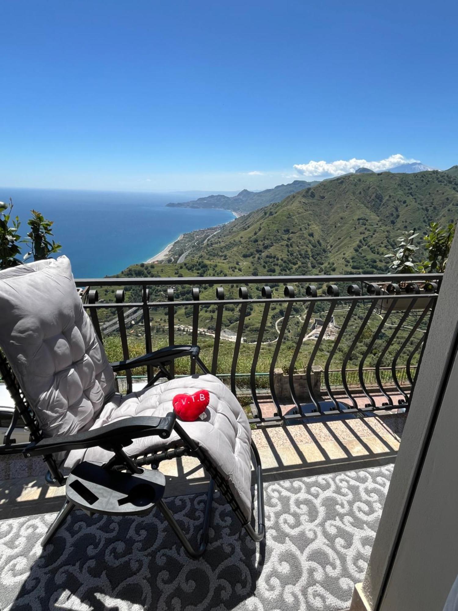 Casanima Vista Incantevole Vicino Taormina فورتْسا داغْرو المظهر الخارجي الصورة